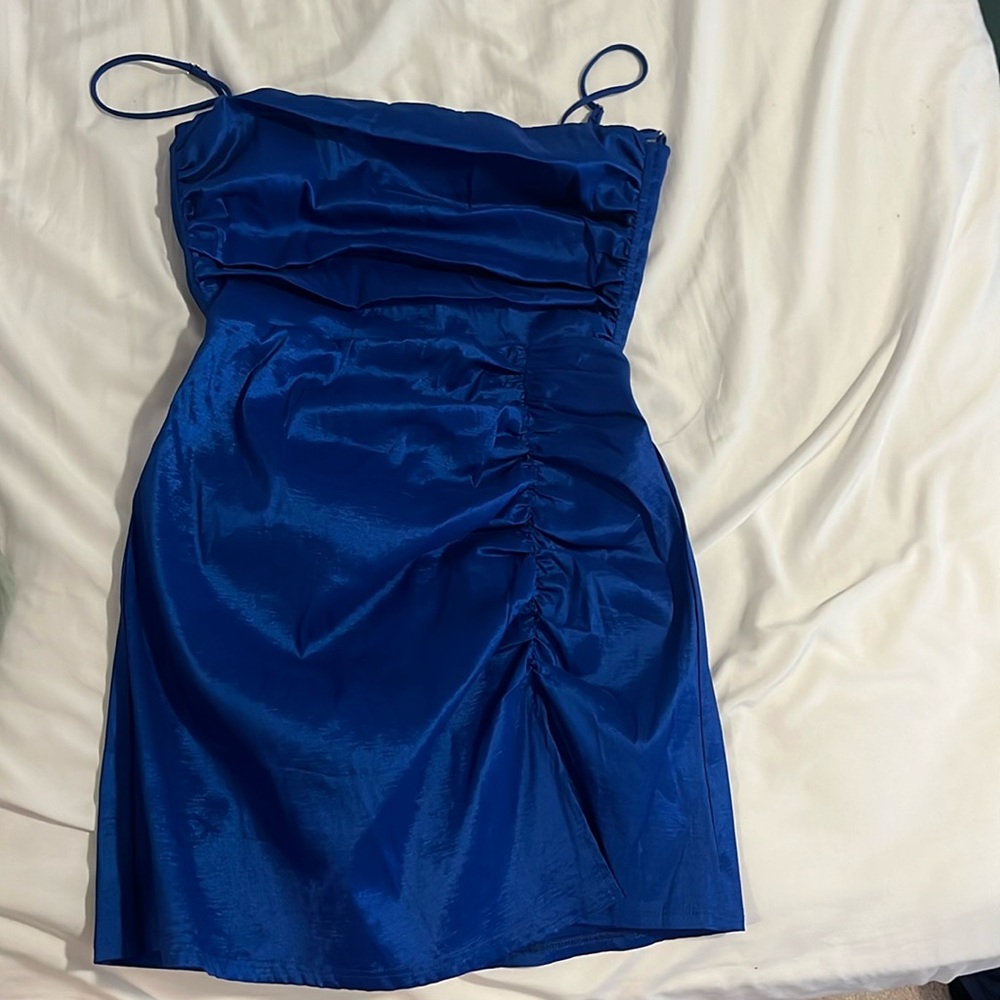 U y in the sky dress open back